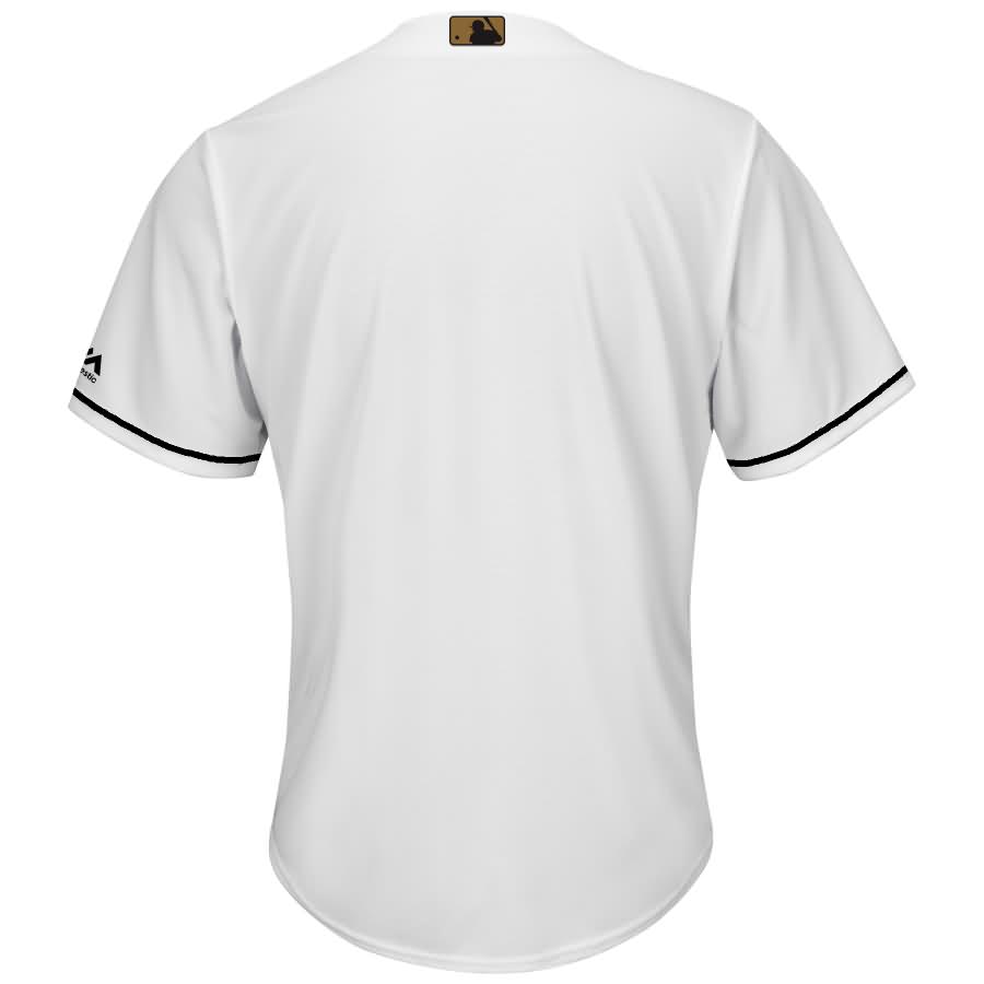 Kansas City Royals Majestic 2016 Fashion Memorial Day Cool Base Jersey - White