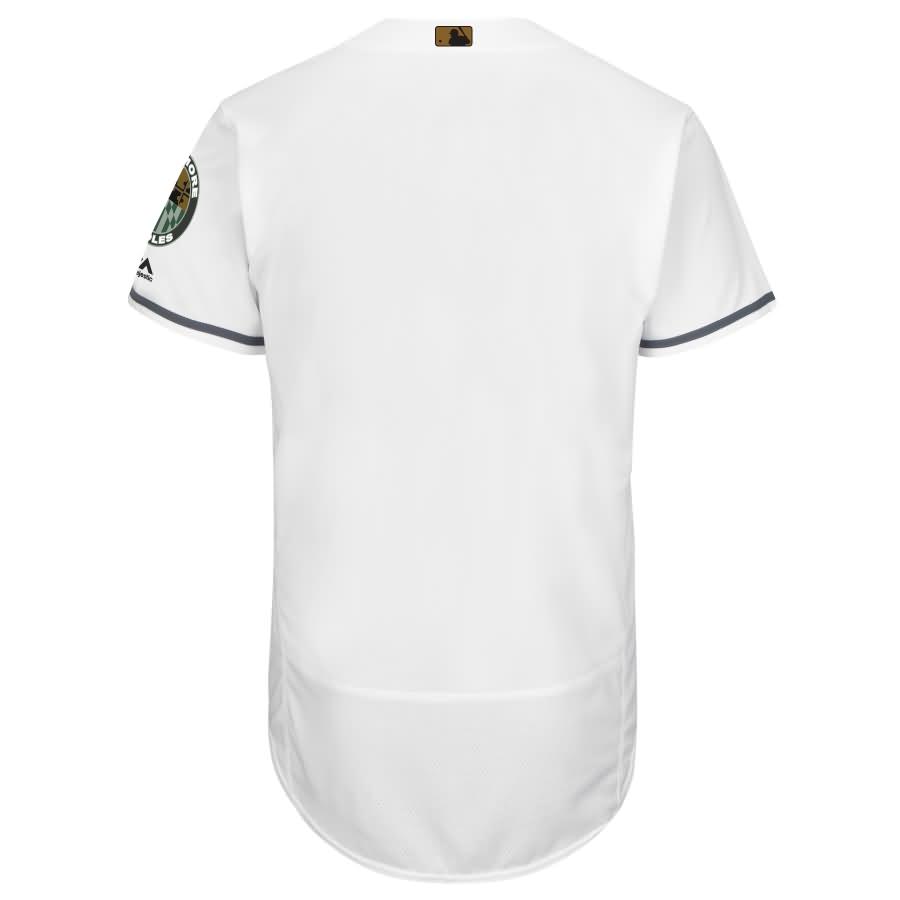 Baltimore Orioles Majestic Fashion 2016 Memorial Day Flex Base Team Jersey - White